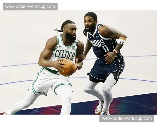 独行侠与凯尔特人再度会师总决赛?媒体前瞻东西部榜首三月关键对决