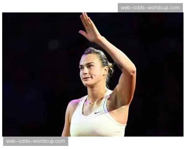 技术复盘:莱巴金娜在斯图加特站如何用强力发球摧毁对手防线 技术复盘:莱巴金娜在斯图加特站如何用强力发球摧毁对手防线